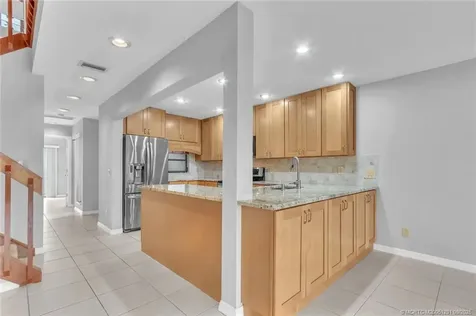 1102 SE Mitchell Avenue Port St Lucie FL 34952