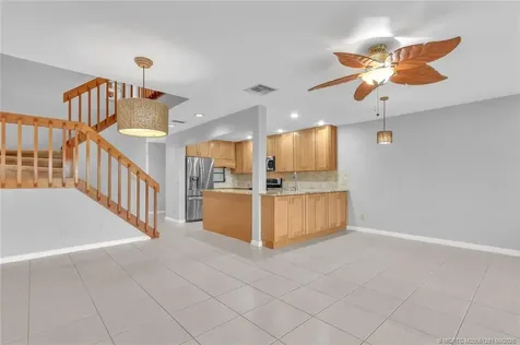 1102 SE Mitchell Avenue Port St Lucie FL 34952