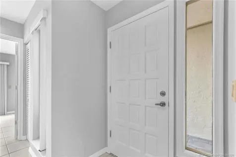 1102 SE Mitchell Avenue Port St Lucie FL 34952