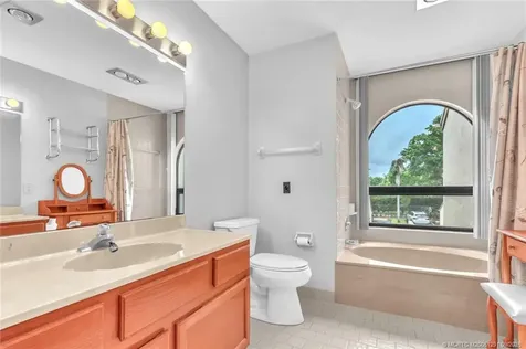 1102 SE Mitchell Avenue Port St Lucie FL 34952