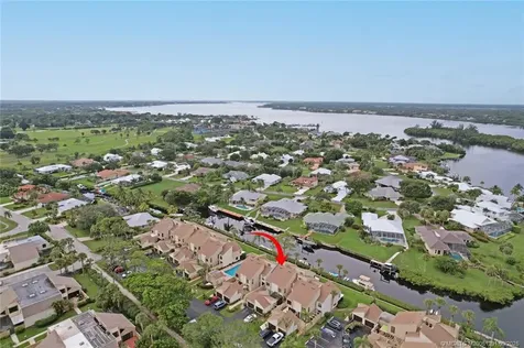 1102 SE Mitchell Avenue Port St Lucie FL 34952