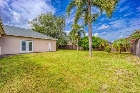 3872 SW Chicopee Street Port St Lucie FL 34953