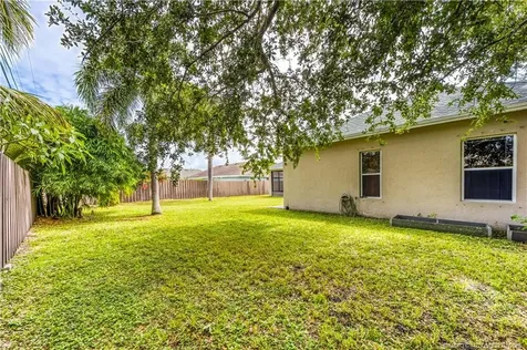 3872 SW Chicopee Street Port St Lucie FL 34953