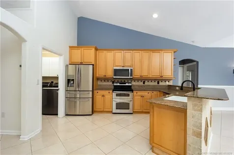 3872 SW Chicopee Street Port St Lucie FL 34953
