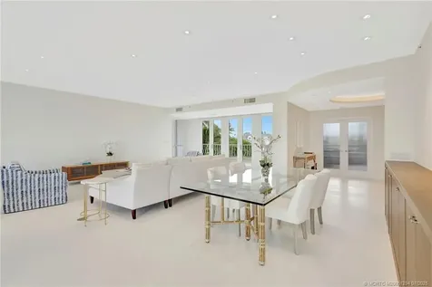 2920 SE Dune Drive Stuart FL 34996