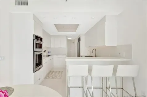 2920 SE Dune Drive Stuart FL 34996