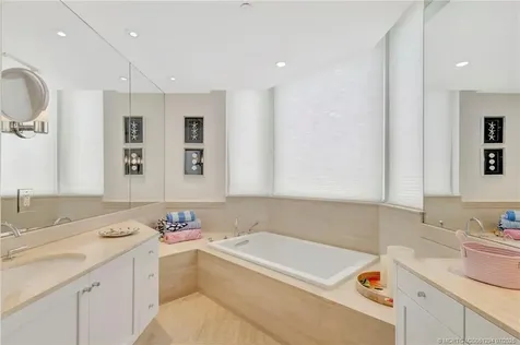 2920 SE Dune Drive Stuart FL 34996