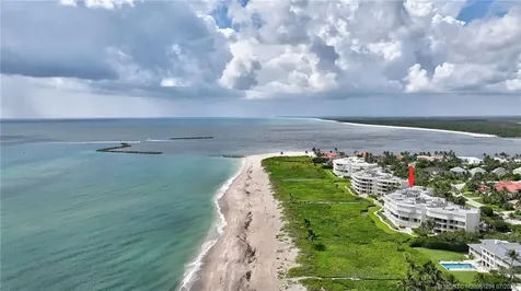 2920 SE Dune Drive Stuart FL 34996