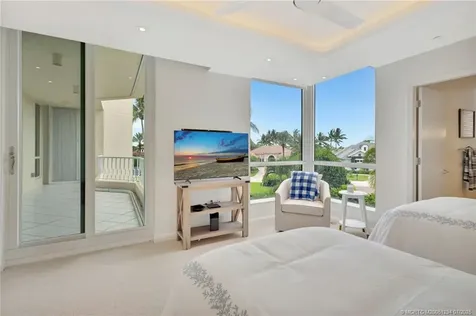 2920 SE Dune Drive Stuart FL 34996