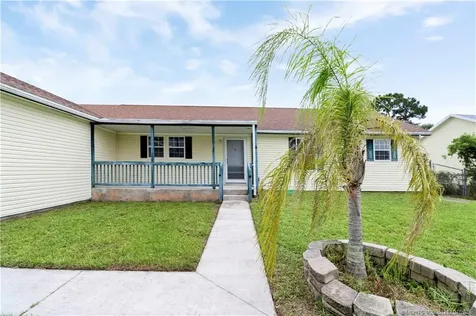 2873 SW Fluvia Street Port St Lucie FL 34953