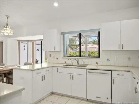 1323 SW Sandalwood Cove Port St Lucie FL 34986