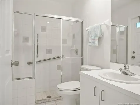 1323 SW Sandalwood Cove Port St Lucie FL 34986