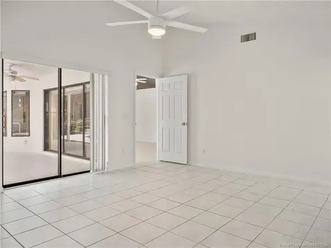 1323 SW Sandalwood Cove Port St Lucie FL 34986