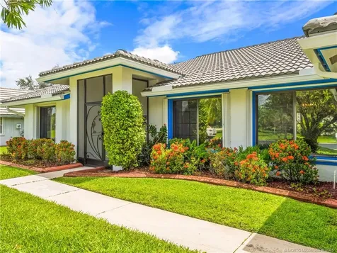 1323 SW Sandalwood Cove Port St Lucie FL 34986