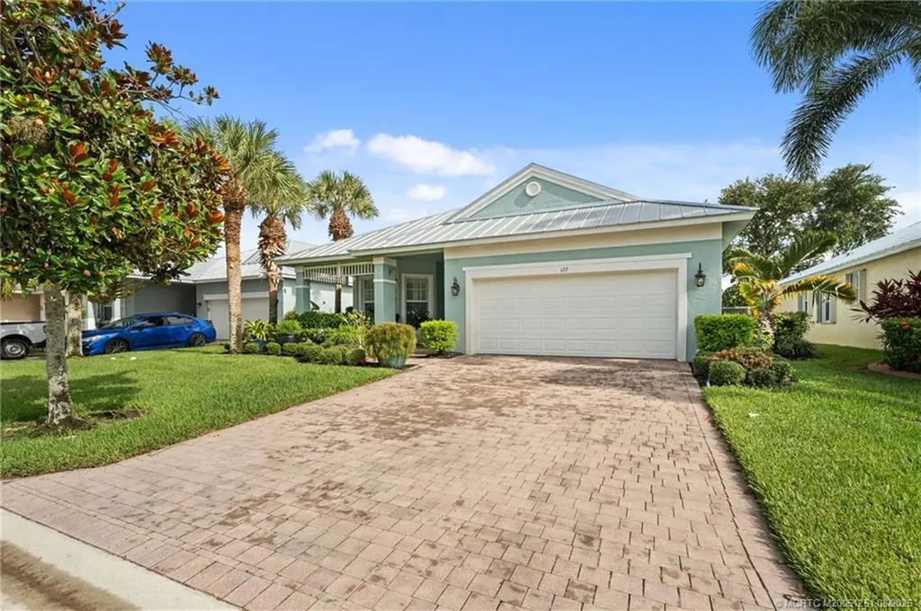 127 NW Swann Mill Circle Port St Lucie FL 34986