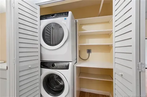 7711 SE Sugar Sand Circle Hobe Sound FL 33455