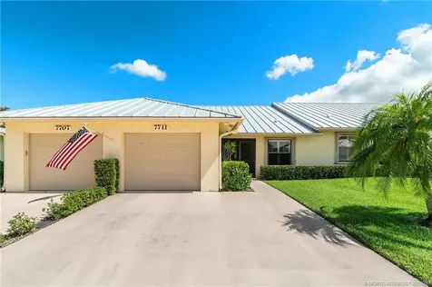 7711 SE Sugar Sand Circle Hobe Sound FL 33455