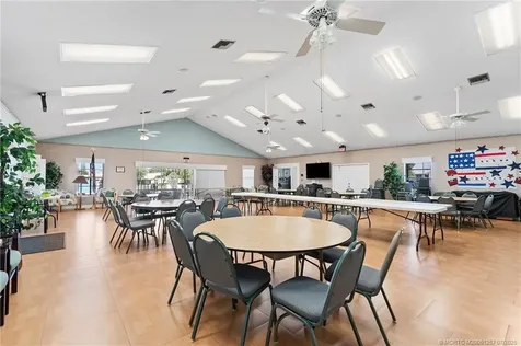 7711 SE Sugar Sand Circle Hobe Sound FL 33455