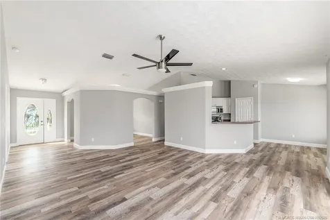 3869 NE Skyline Drive Jensen Beach FL 34957