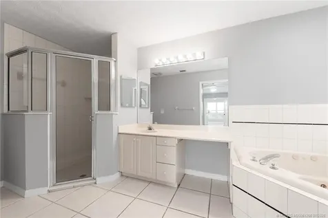 3869 NE Skyline Drive Jensen Beach FL 34957