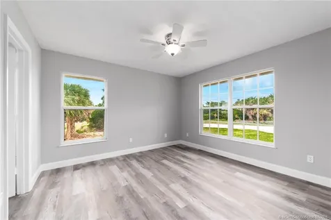 3869 NE Skyline Drive Jensen Beach FL 34957