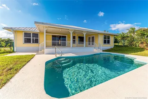 3869 NE Skyline Drive Jensen Beach FL 34957