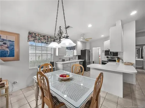 8281 SE Paurotis Lane Hobe Sound FL 33455