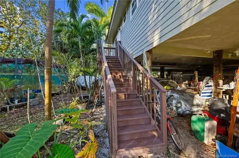 201 SW 6th Street Stuart FL 34994