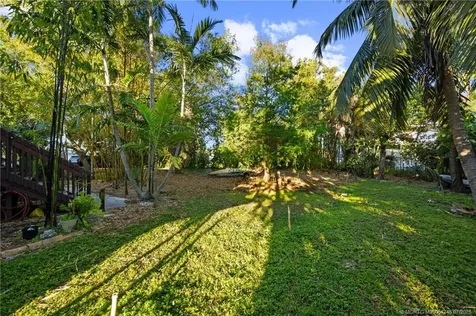 201 SW 6th Street Stuart FL 34994