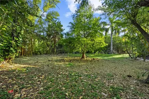 201 SW 6th Street Stuart FL 34994