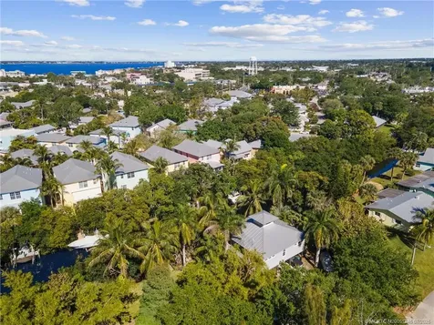 201 SW 6th Street Stuart FL 34994