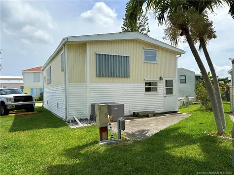 918 Nettles Boulevard Jensen Beach FL 34957