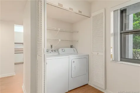 1250 SE Parkview Place Stuart FL 34994