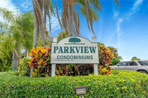 1250 SE Parkview Place Stuart FL 34994