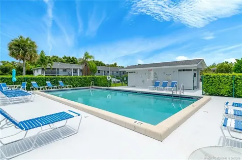 1250 SE Parkview Place Stuart FL 34994