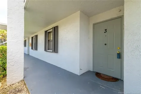 1250 SE Parkview Place Stuart FL 34994