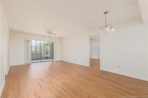 1250 SE Parkview Place Stuart FL 34994