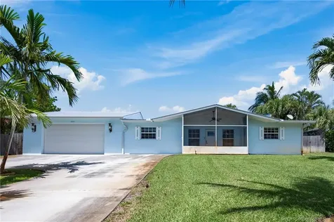 4245 NE Sunset Drive Jensen Beach FL 34957