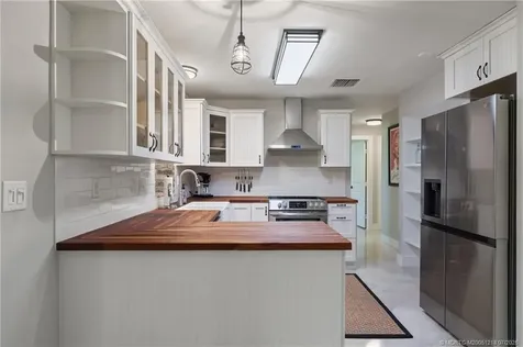 4245 NE Sunset Drive Jensen Beach FL 34957