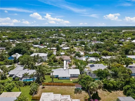 4245 NE Sunset Drive Jensen Beach FL 34957