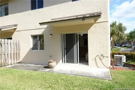 324 SE Bloxham Way Stuart FL 34997