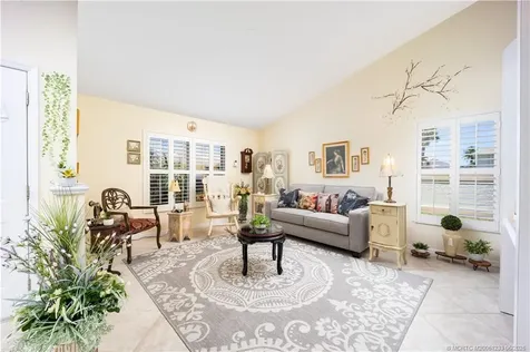 1040 NW Tuscany Drive Port St Lucie FL 34986