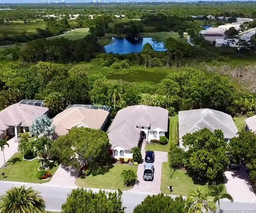 3689 NW Royal Oak Drive Jensen Beach FL 34957