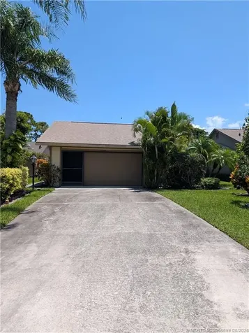 6250 SE Tory Place Hobe Sound FL 33455