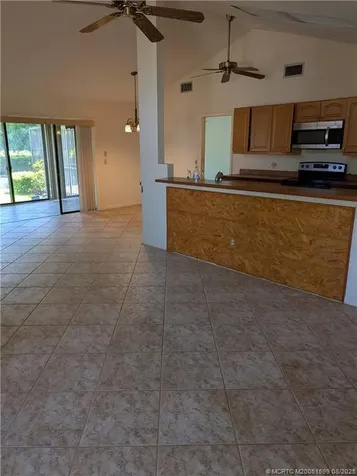 6250 SE Tory Place Hobe Sound FL 33455