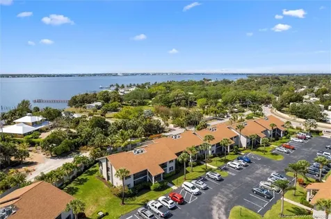 1600 NE Dixie Highway Jensen Beach FL 34957