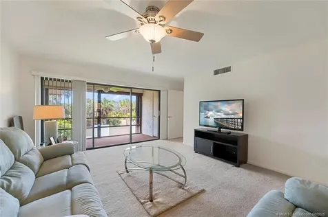 1600 NE Dixie Highway Jensen Beach FL 34957