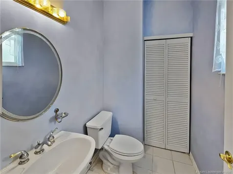 8006 SW Yachtsmans Drive Stuart FL 34997