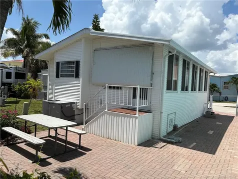 1214 Nettles Boulevard Jensen Beach FL 34957