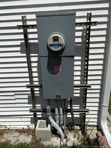 1214 Nettles Boulevard Jensen Beach FL 34957